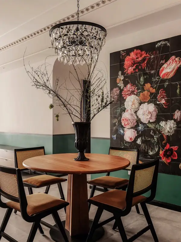 Vintage-Inspired Solid Wood Round Dining Table — product image 1