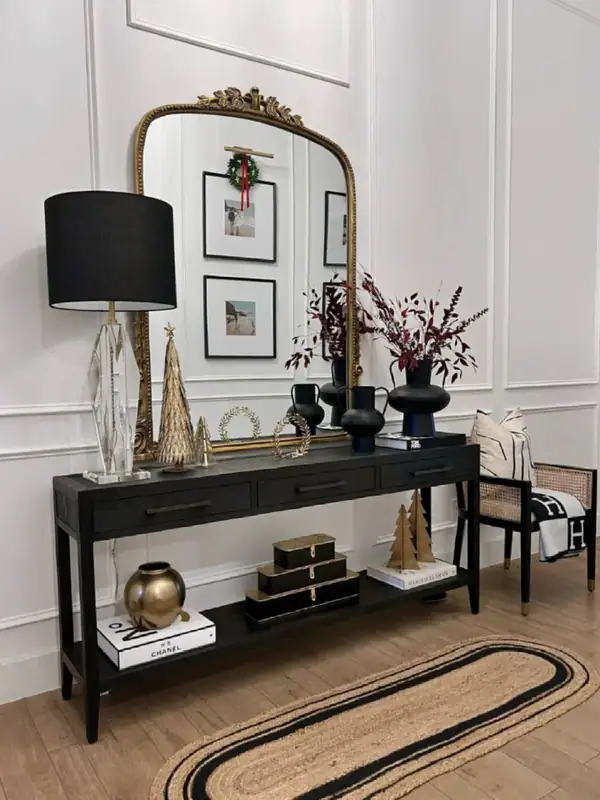 American-Style Solid Wood Console Table — product image 4